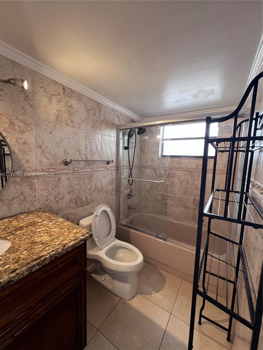 7300 Wayne Ave # 401, Miami Beach FL 33141 — 23