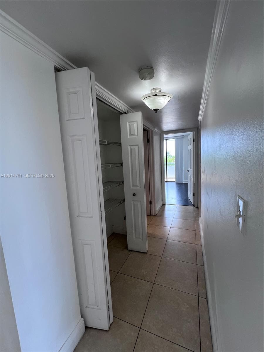 7300 Wayne Ave # 401, Miami Beach FL 33141 — 13