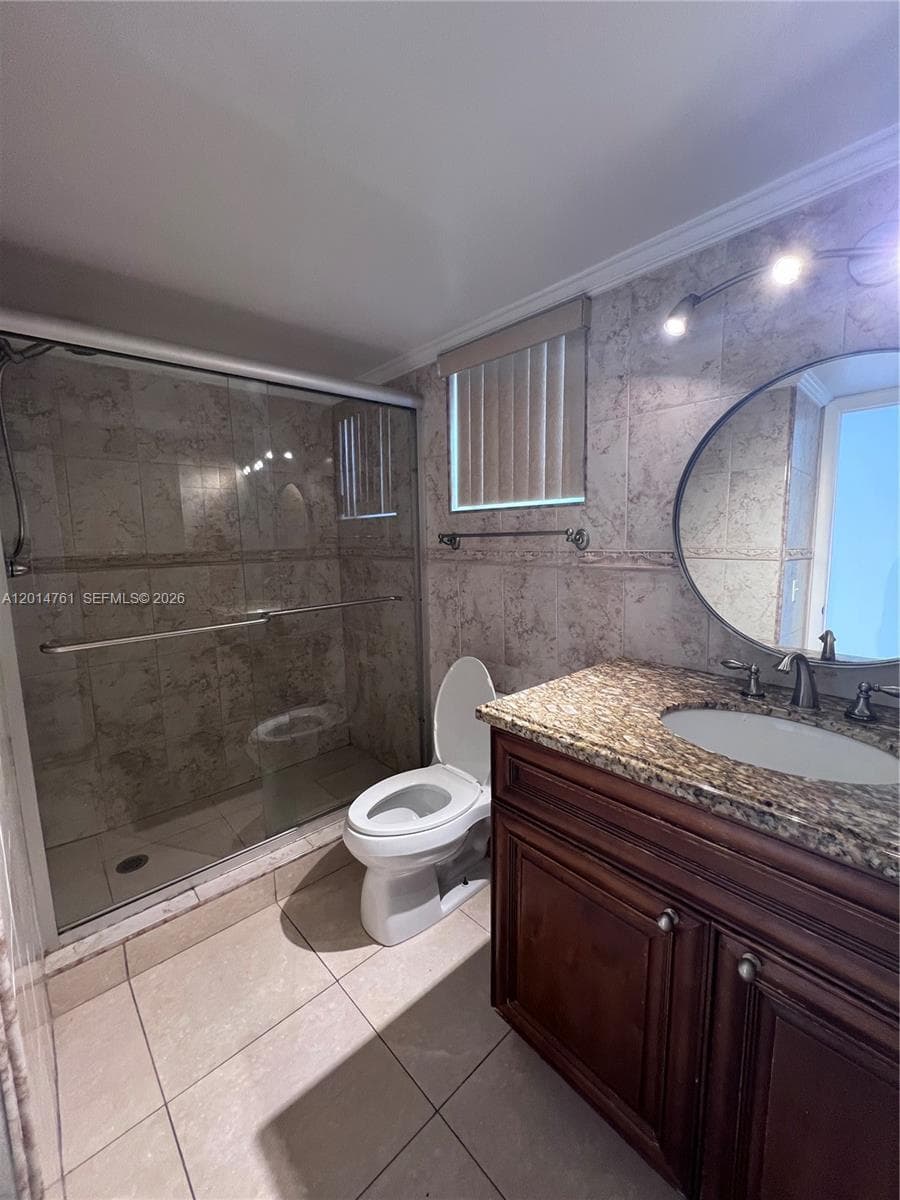 7300 Wayne Ave # 401, Miami Beach FL 33141 — 15