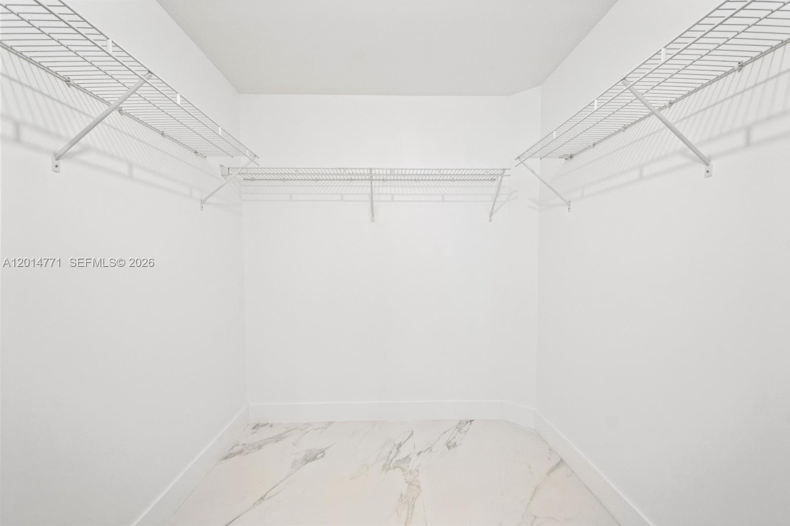 300 S Biscayne Blvd # 3010, Miami FL 33131 — 9