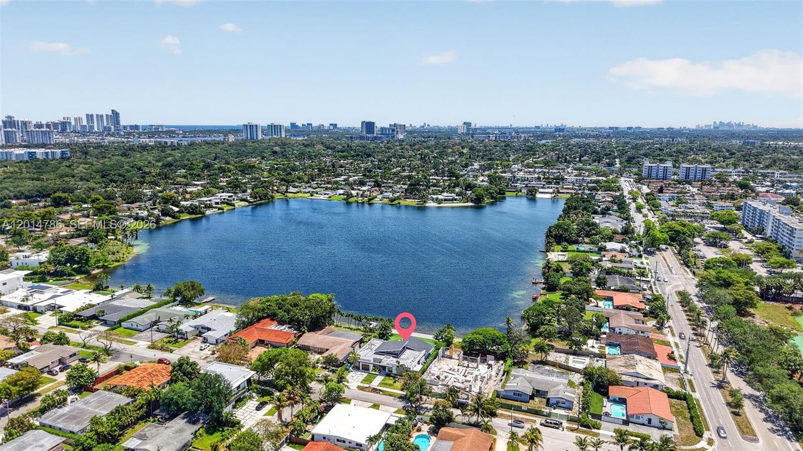 1830 NE 193rd St, Miami FL 33179 — 39