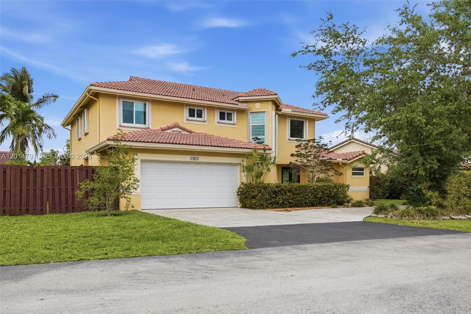 14941 SW 45th Ter, Miami FL 33185 — 1