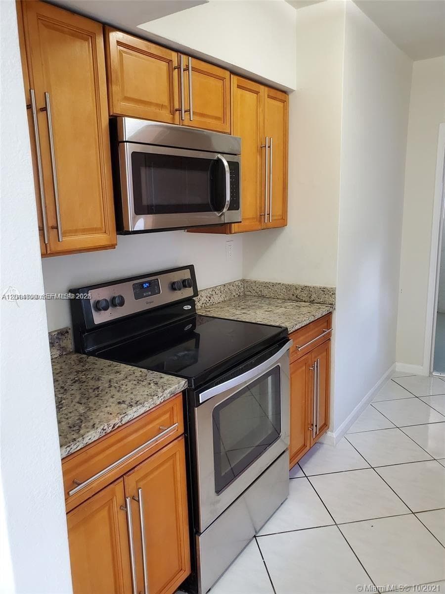 1630 NE 157th, North Miami Beach FL 33162 — 2