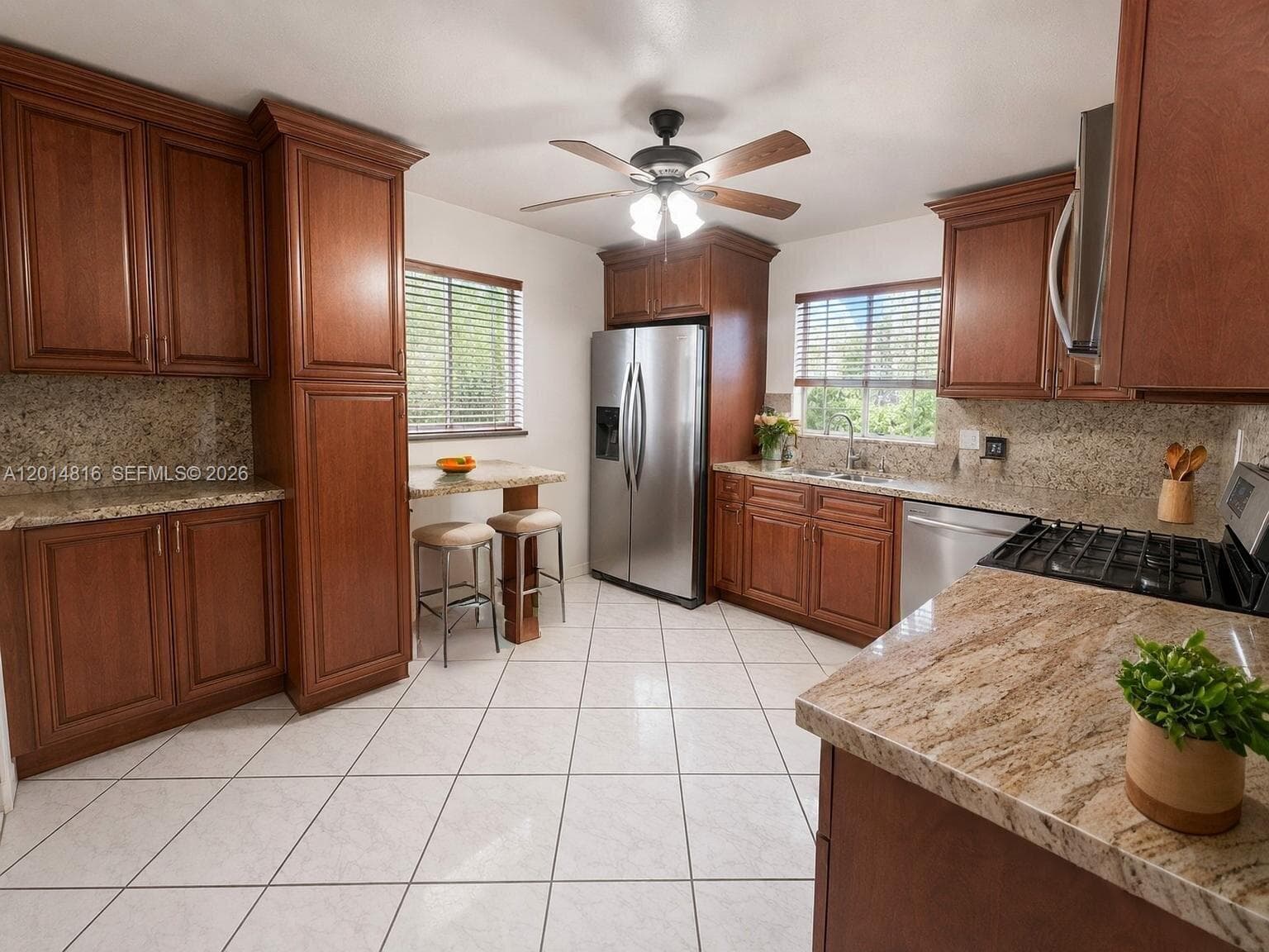 951 E 18th St, Hialeah FL 33013 — 6