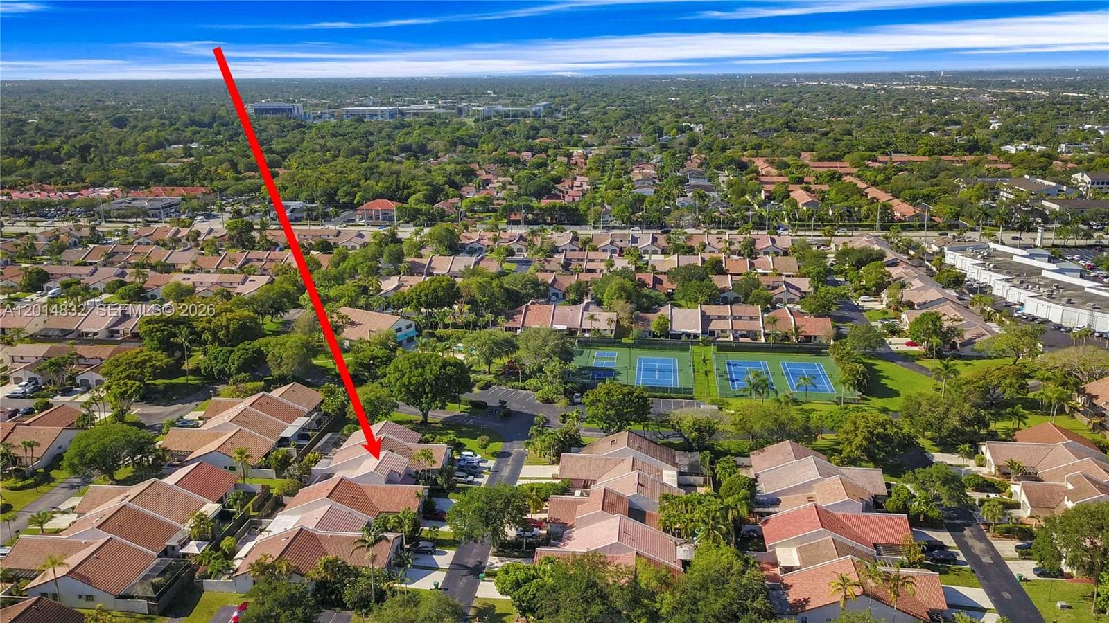 8555 SW 114th Ct, Miami FL 33173 — 33