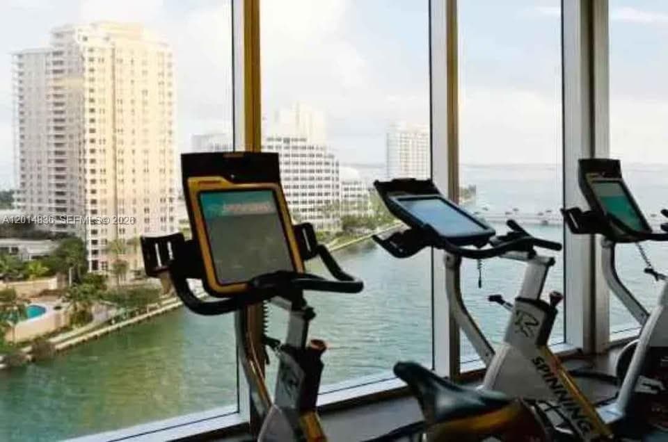 495 Brickell Ave # 4809, Miami FL 33131 — 11