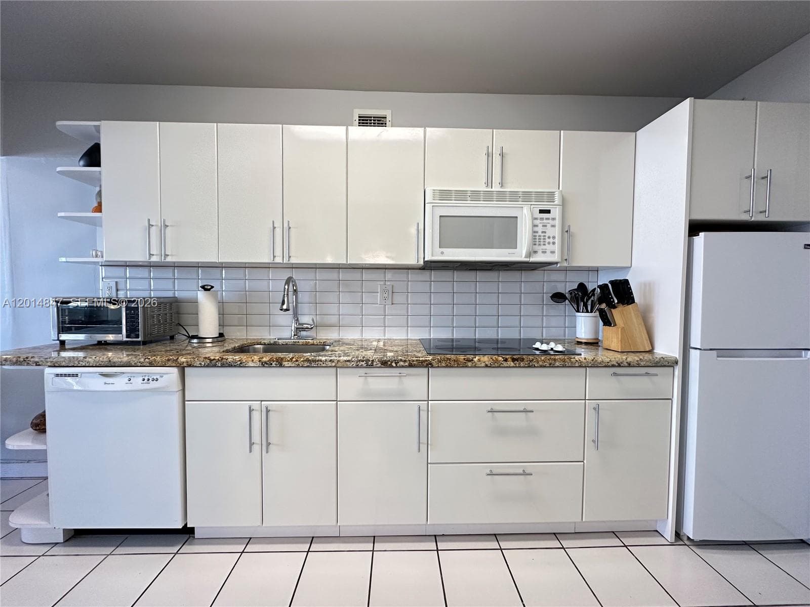 100 Lincoln Rd # 1012, Miami Beach FL 33139 — 2