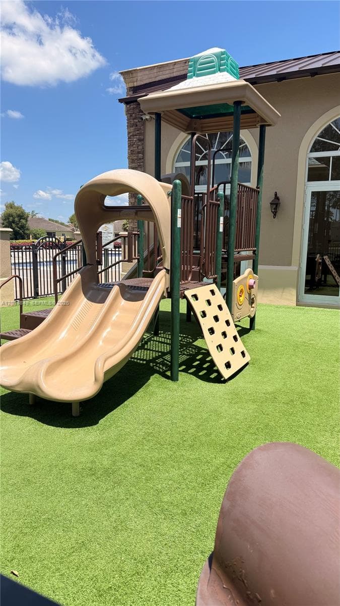 990 NE 33rd Ter # 104, Homestead FL 33033 — 14