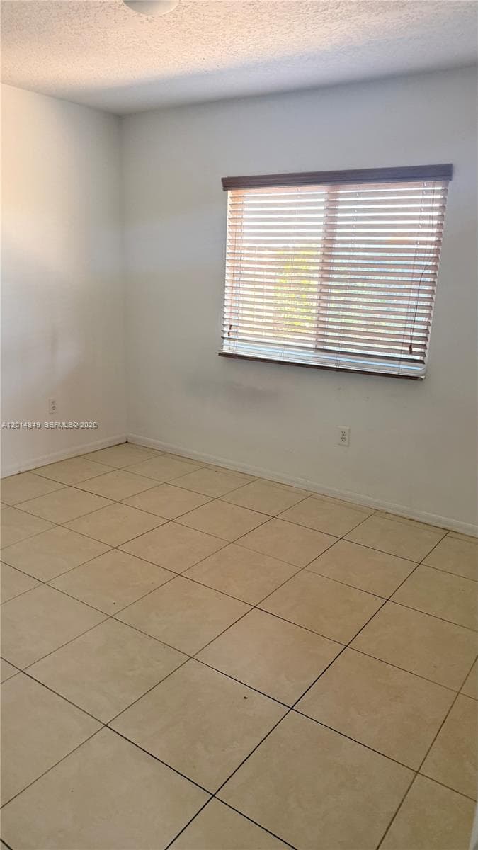 990 NE 33rd Ter # 104, Homestead FL 33033 — 8
