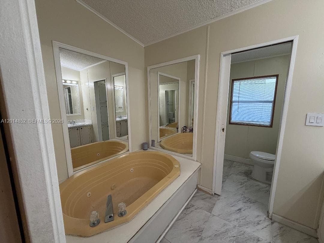 19800 SW 180th Ave unit 105, Miami FL 33187 — 19