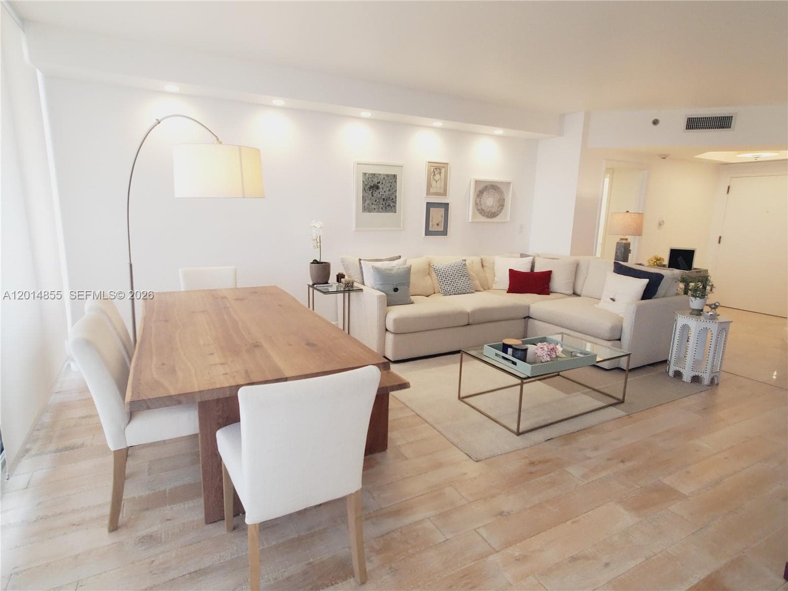 2000 Island Blvd # 2703, Aventura FL 33160 — 2