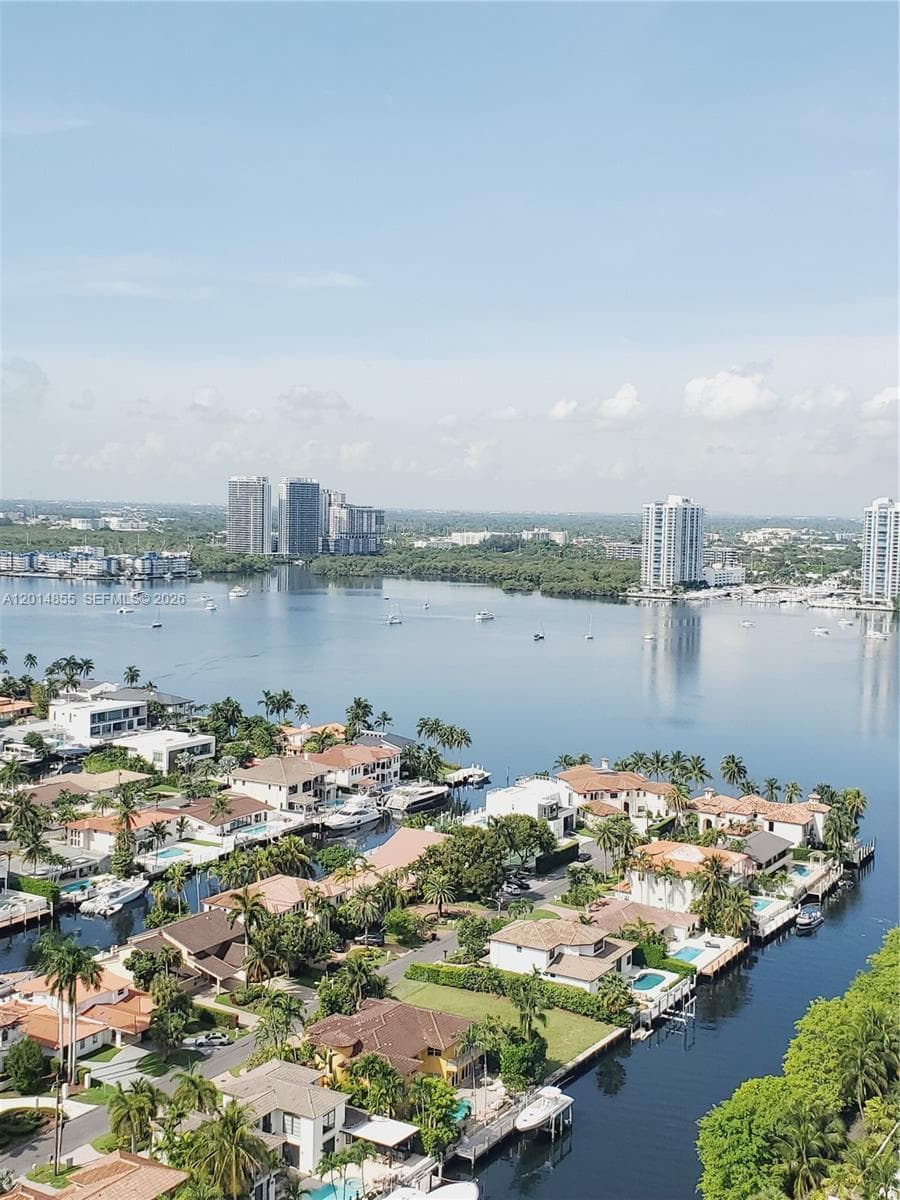 2000 Island Blvd # 2703, Aventura FL 33160 — 26