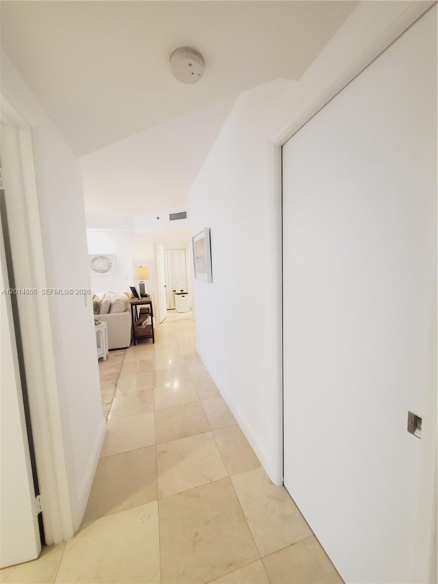 2000 Island Blvd # 2703, Aventura FL 33160 — 19