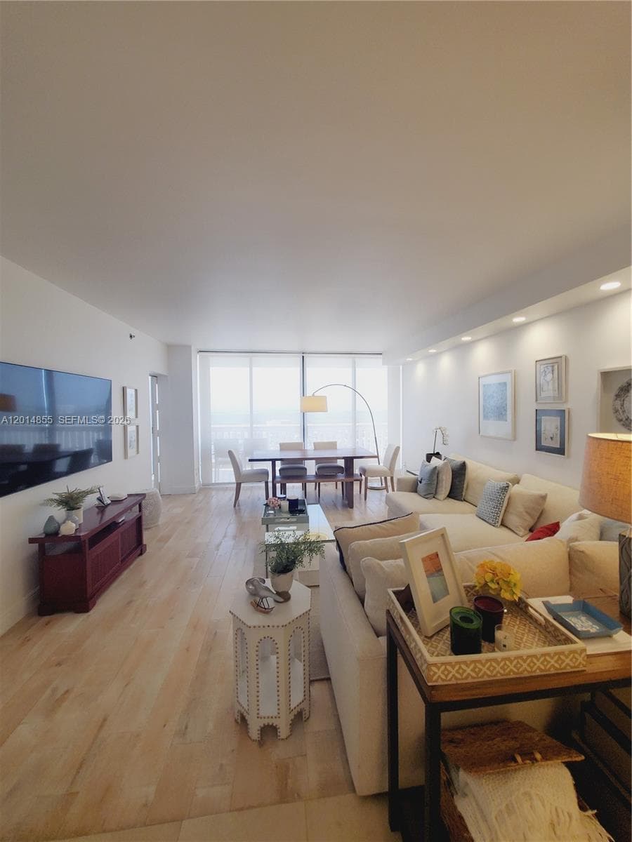 2000 Island Blvd # 2703, Aventura FL 33160 — 4