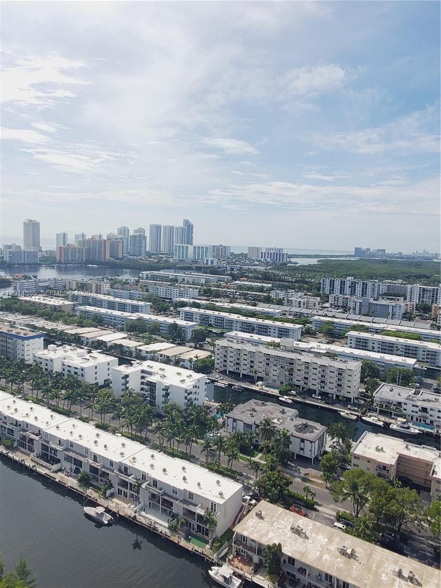 2000 Island Blvd # 2703, Aventura FL 33160 — 25