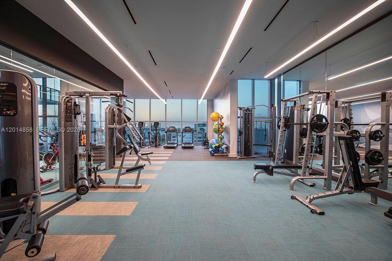 3900 Biscayne Blvd, Miami FL 33137 — 24