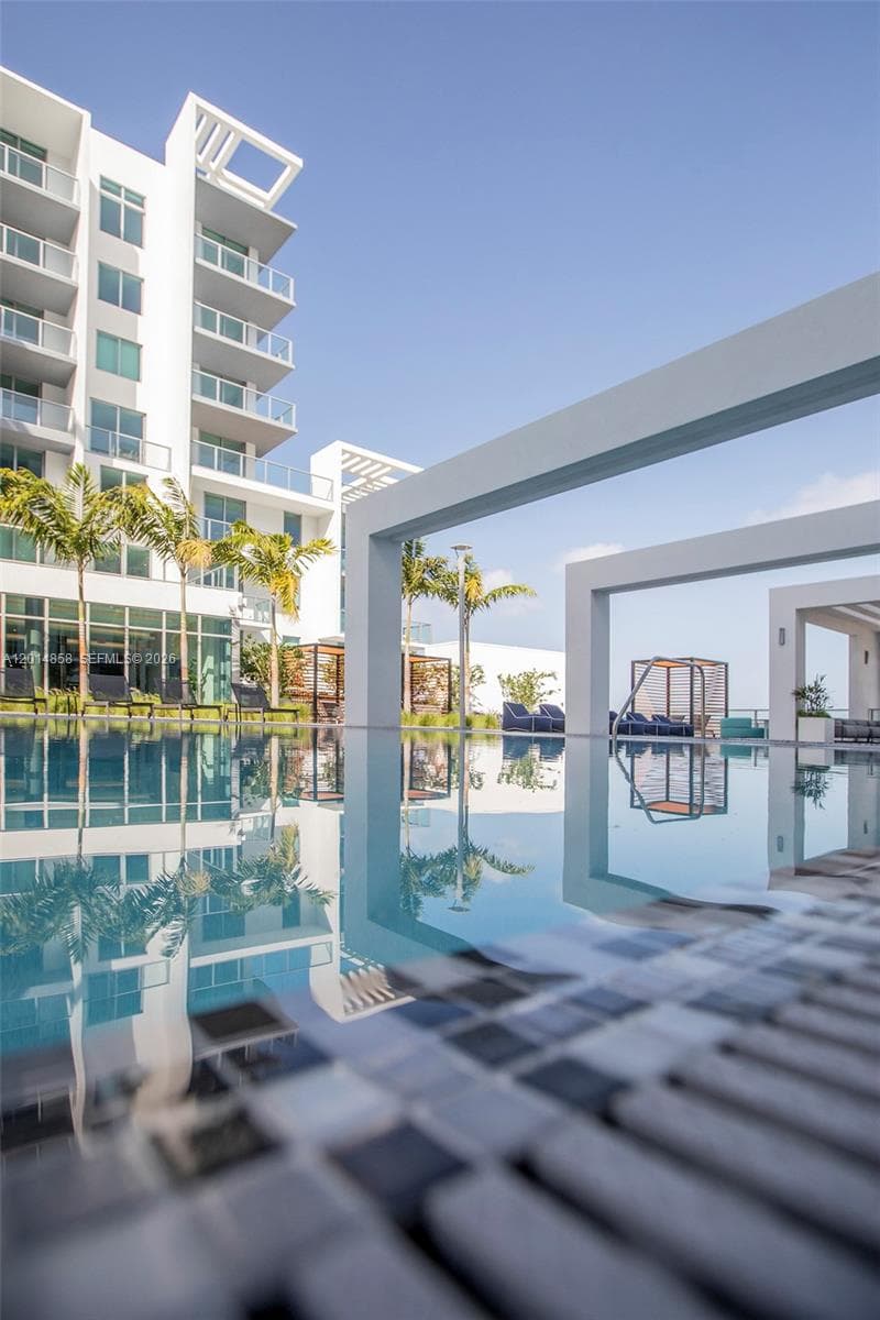 3900 Biscayne Blvd, Miami FL 33137 — 31