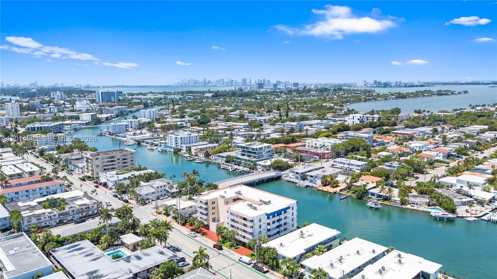 8530 Byron Ave # 302, Miami Beach FL 33141 — 42