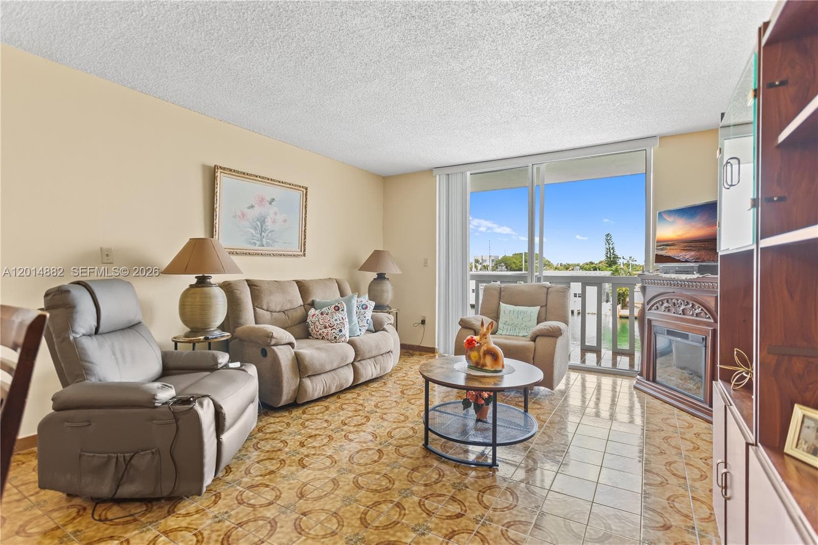 8530 Byron Ave # 302, Miami Beach FL 33141 — 7