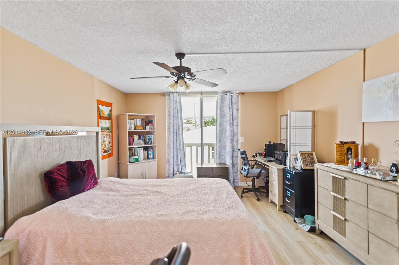 8530 Byron Ave # 302, Miami Beach FL 33141 — 32