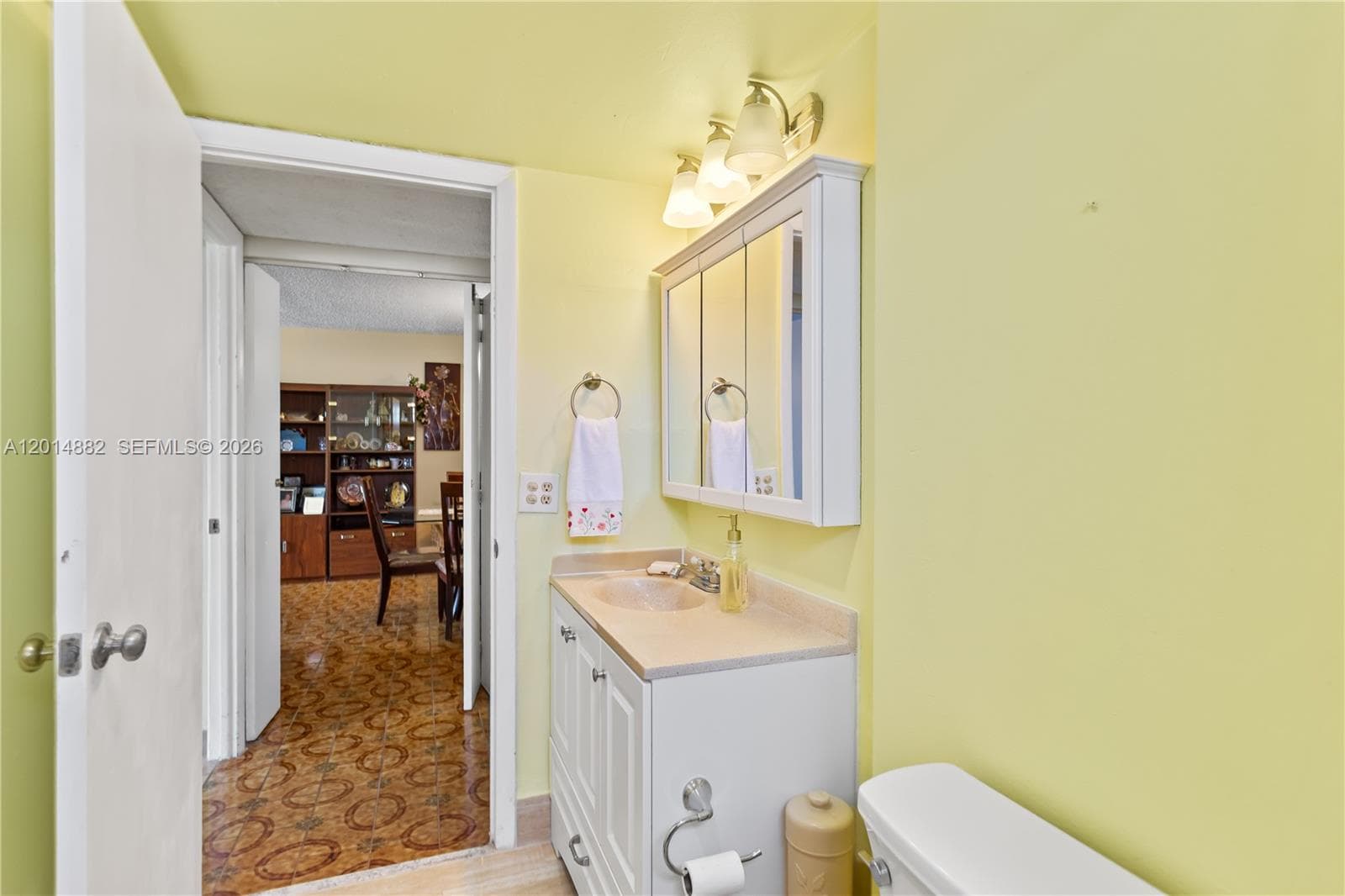 8530 Byron Ave # 302, Miami Beach FL 33141 — 30