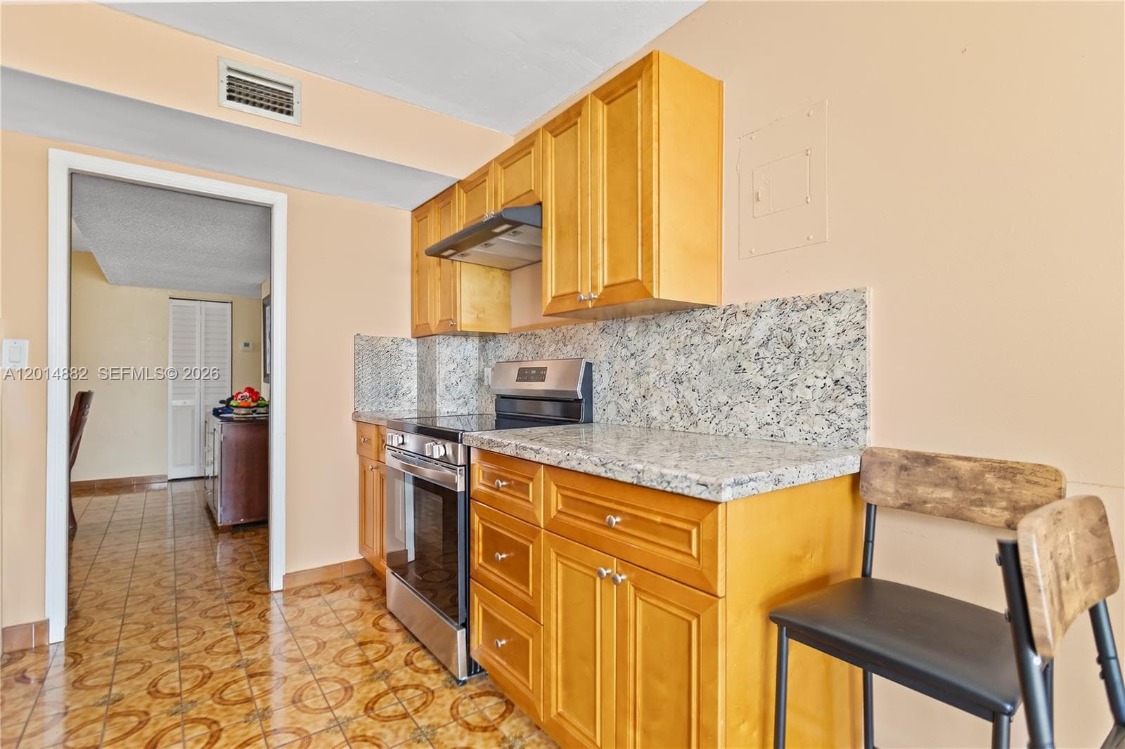 8530 Byron Ave # 302, Miami Beach FL 33141 — 15