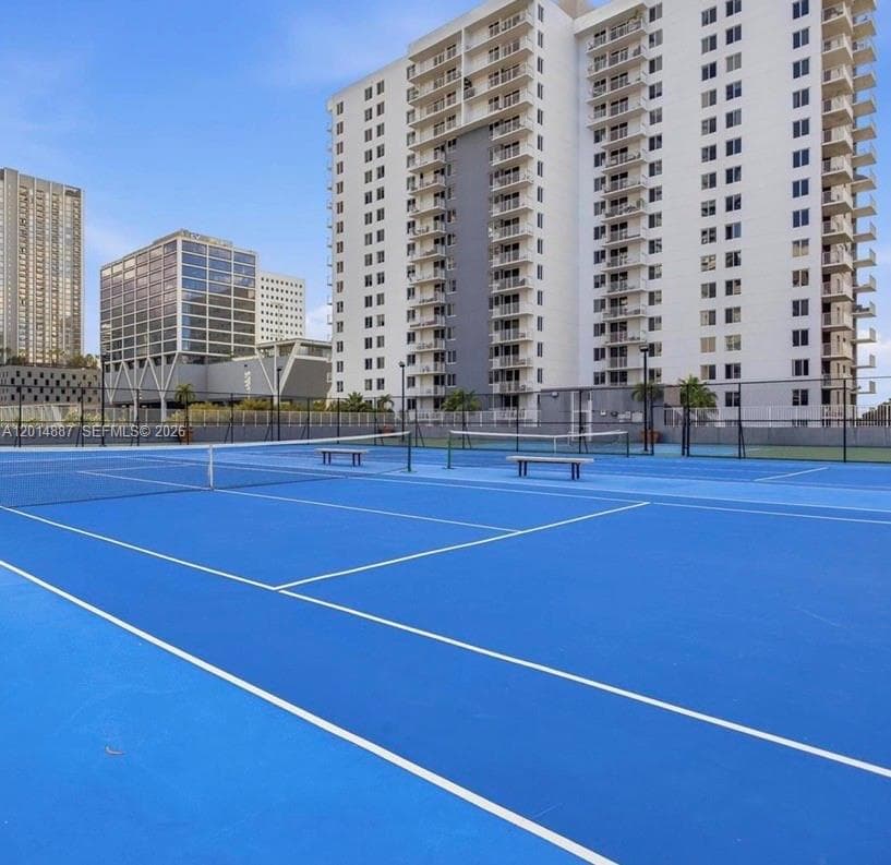 800 N MIAMI AVE # 1210, Miami FL 33136 — 11