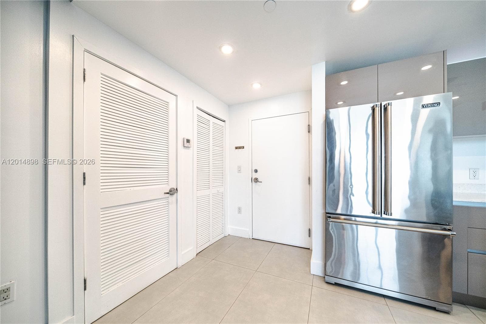 13800 Highland Dr, North Miami Beach FL 33181 — 5