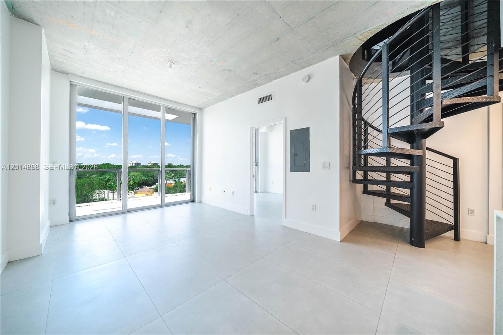 13800 Highland Dr, North Miami Beach FL 33181 — 9