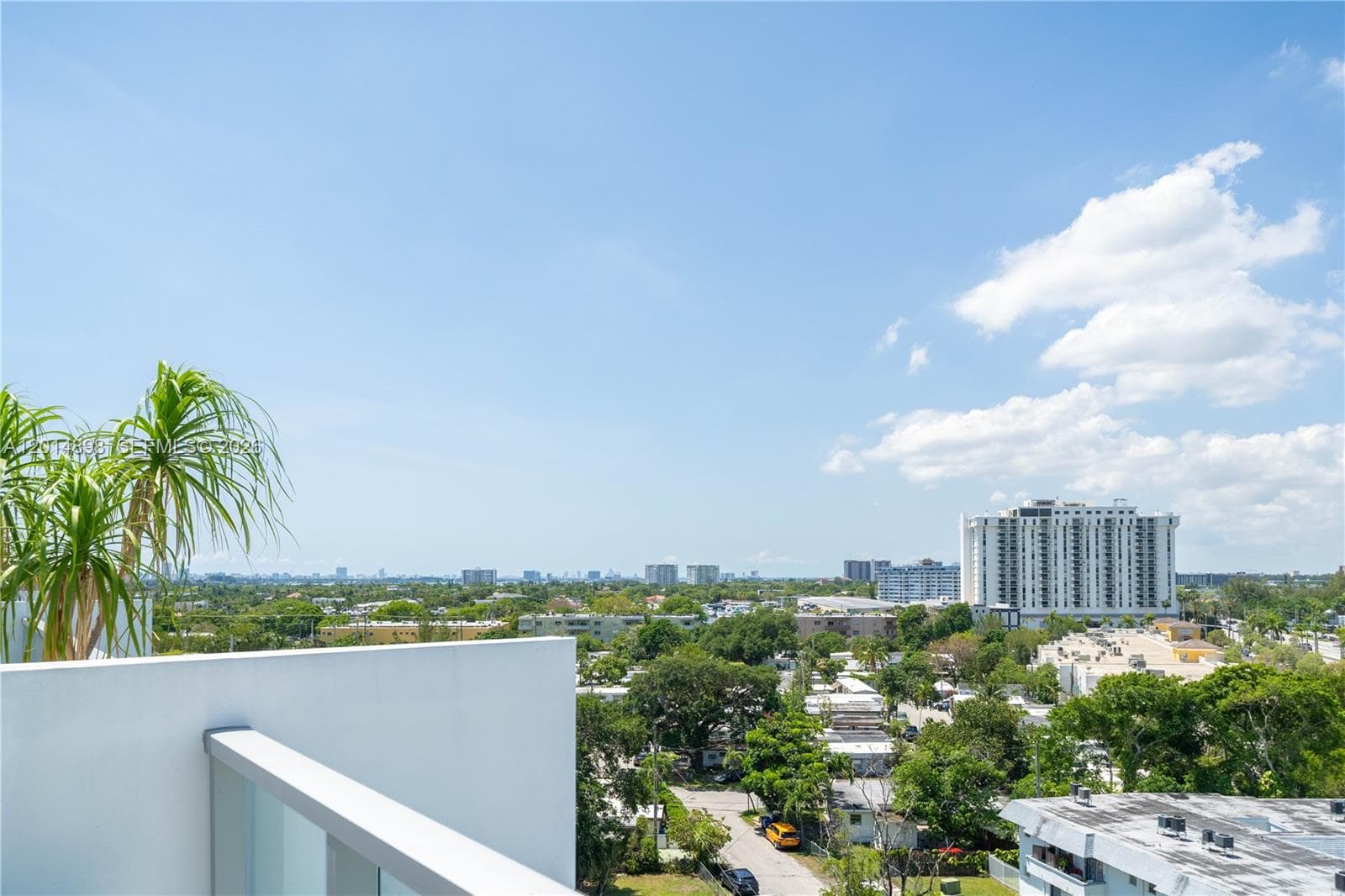 13800 Highland Dr, North Miami Beach FL 33181 — 30