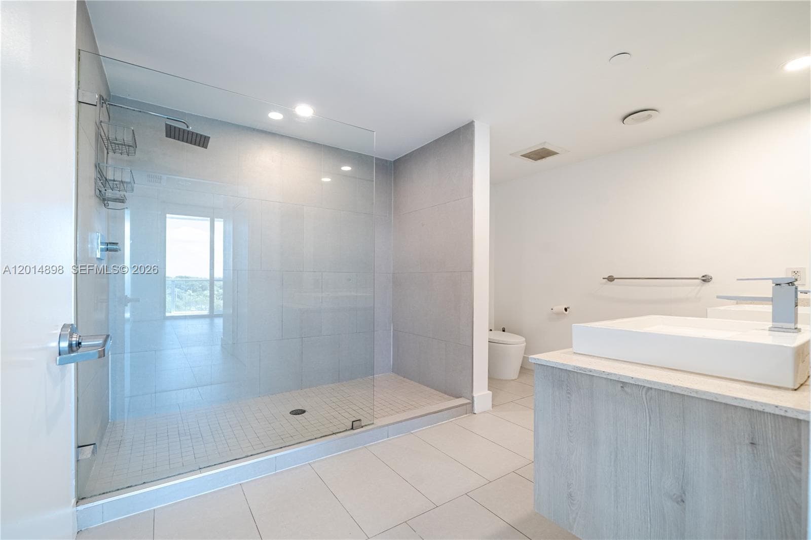 13800 Highland Dr, North Miami Beach FL 33181 — 18
