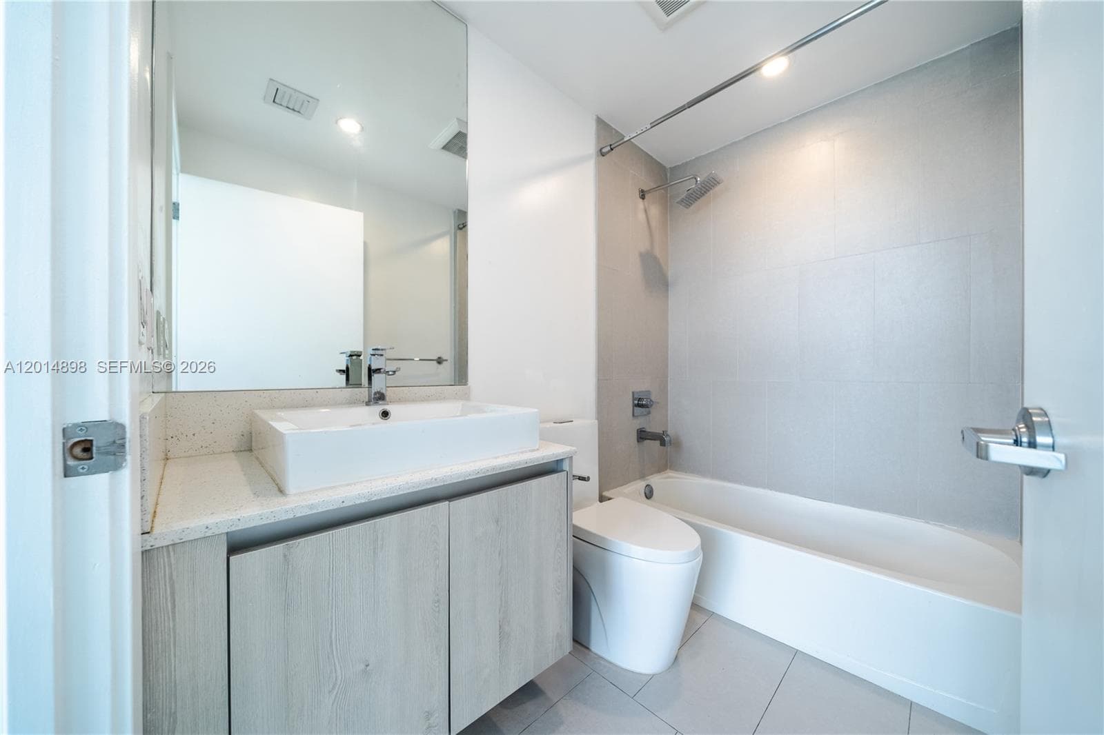 13800 Highland Dr, North Miami Beach FL 33181 — 15