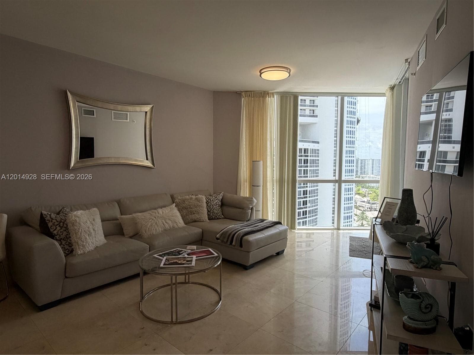 18201 Collins Ave # 1908, Sunny Isles Beach FL 33160 — 16
