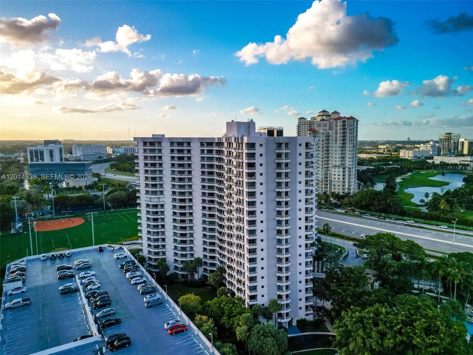 3300 NE 191st St # 1816, Aventura FL 33180 — 33