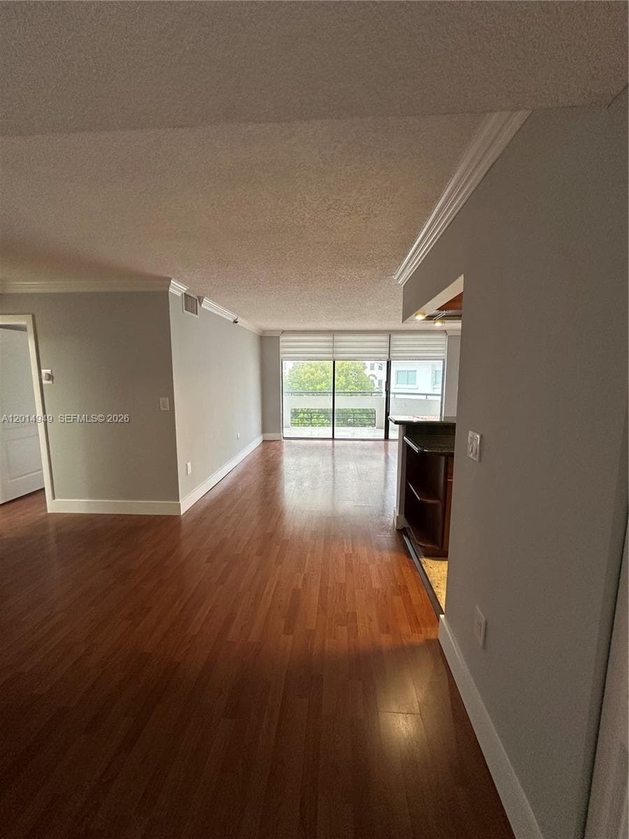 911 E Ponce De Leon Blvd # 504, Coral Gables FL 33134 — 2