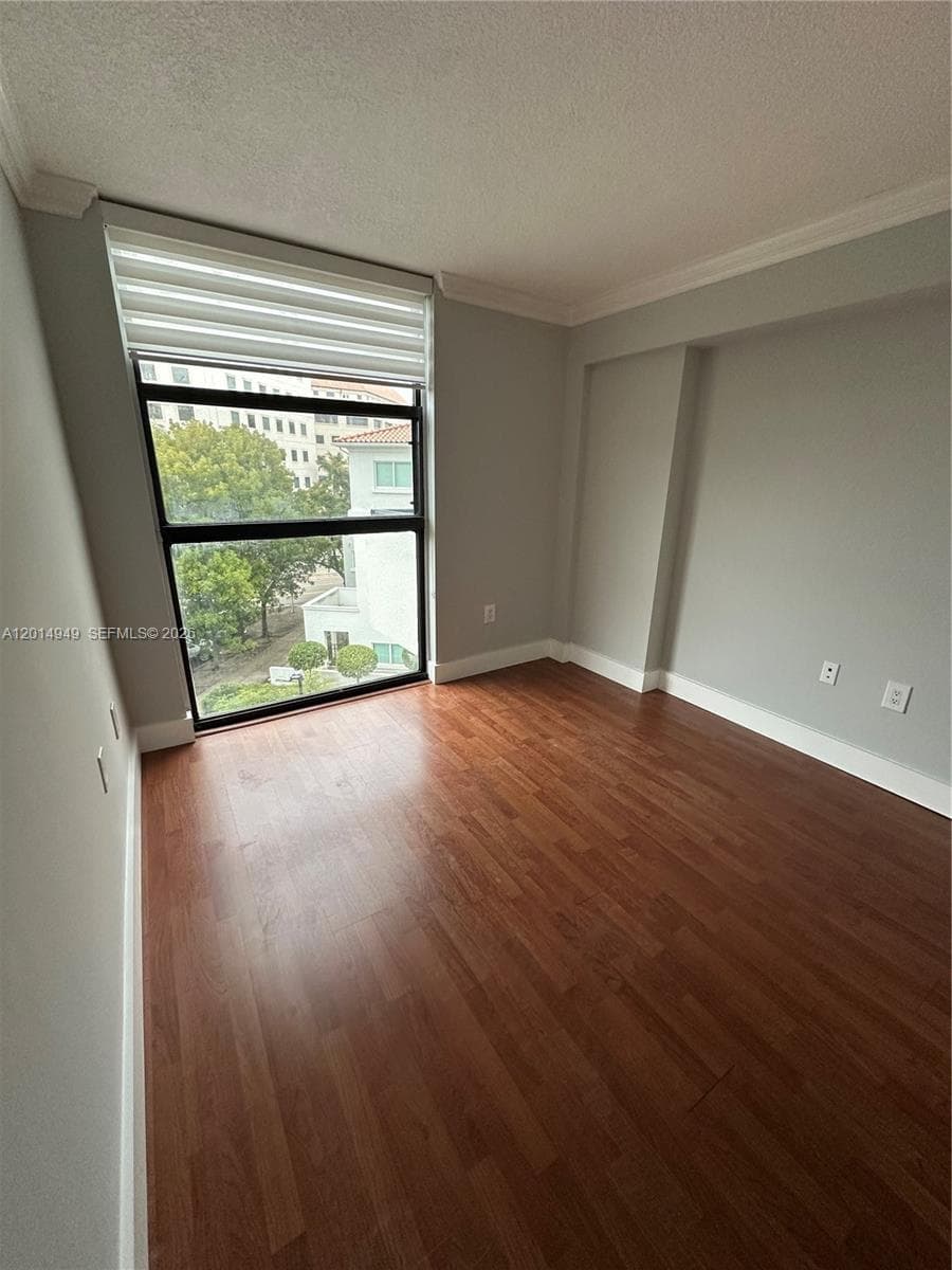 911 E Ponce De Leon Blvd # 504, Coral Gables FL 33134 — 7