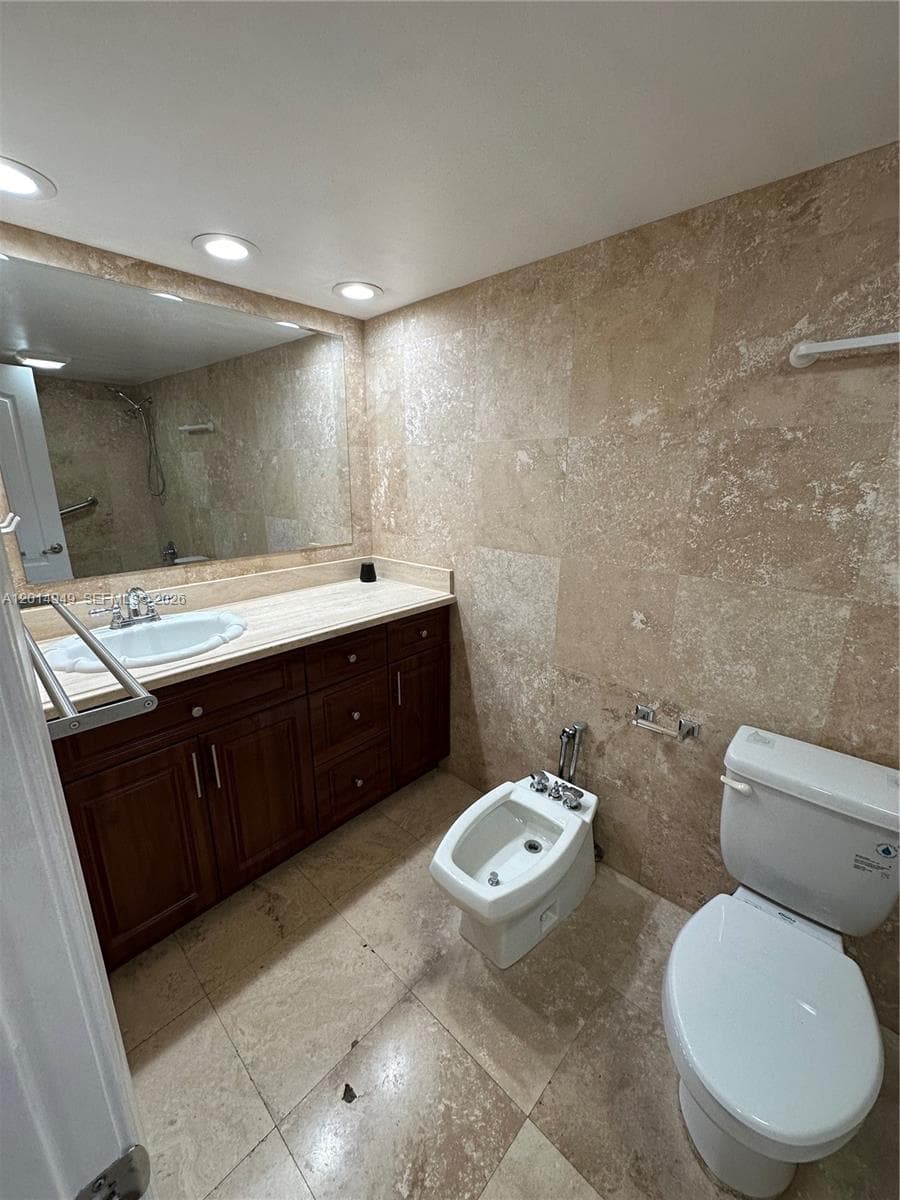 911 E Ponce De Leon Blvd # 504, Coral Gables FL 33134 — 10
