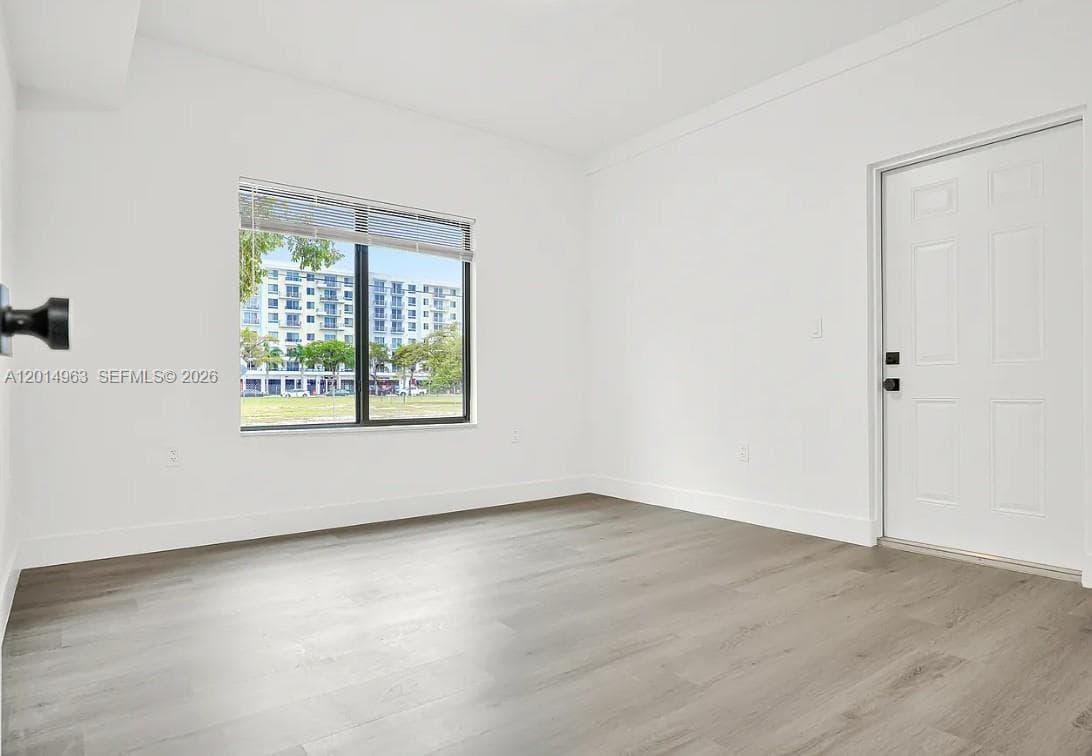 638 SW 21st Ave # 1, Miami FL 33135 — 10