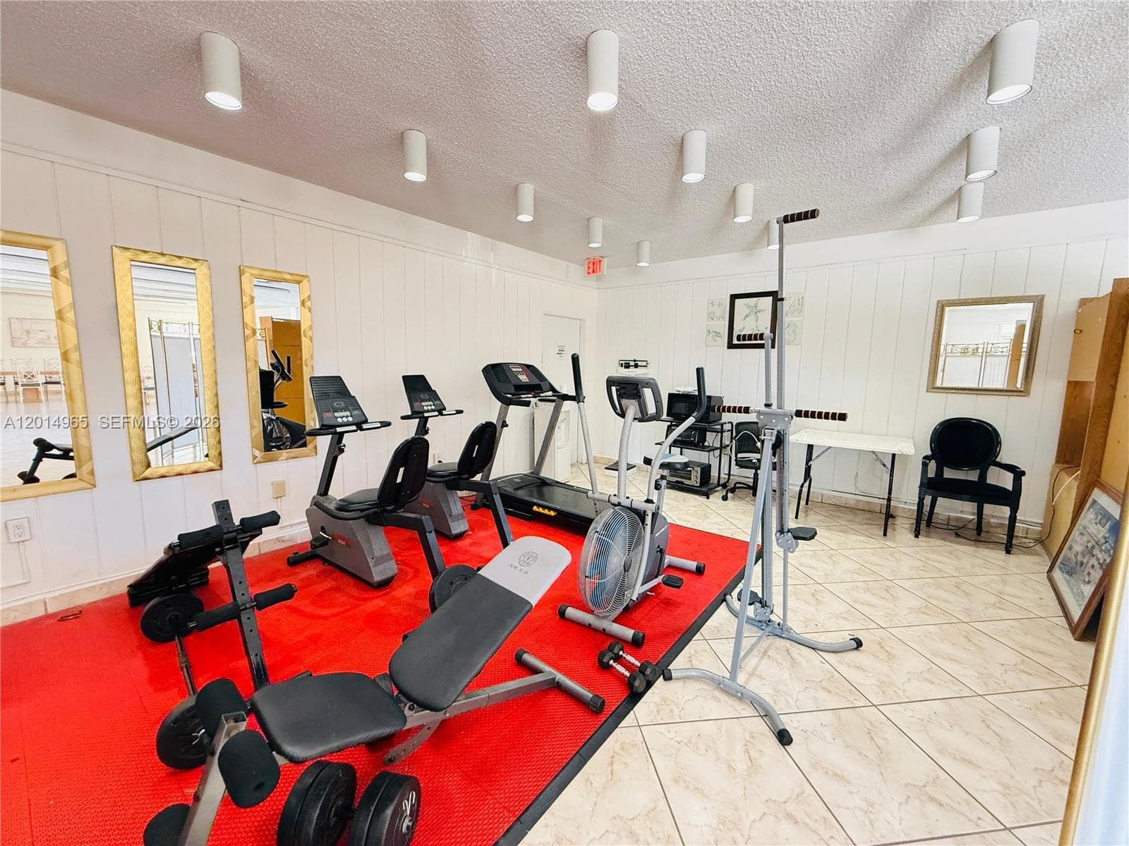 9440 W Flagler St # 305, Miami FL 33174 — 23