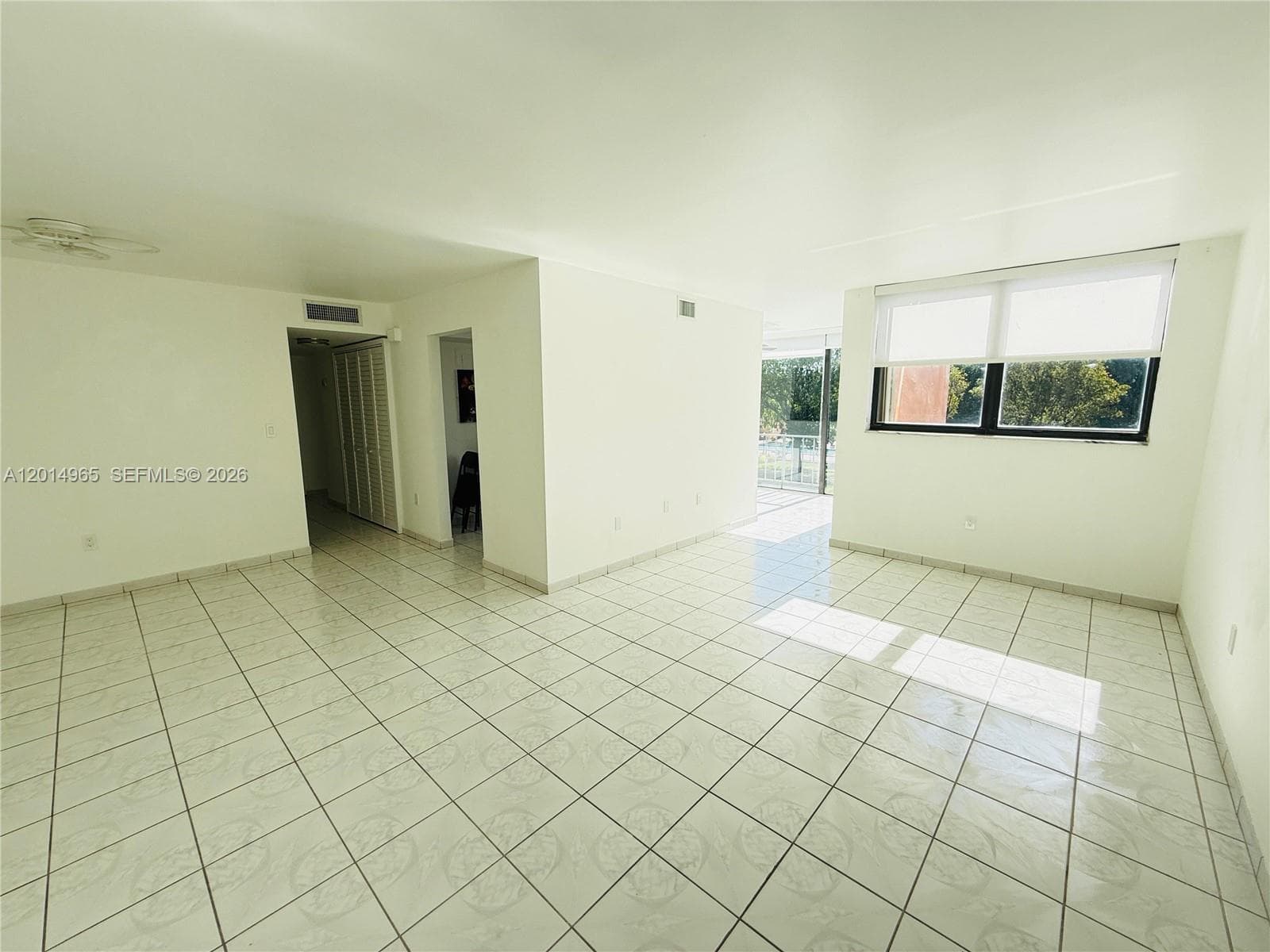 9440 W Flagler St # 305, Miami FL 33174 — 1