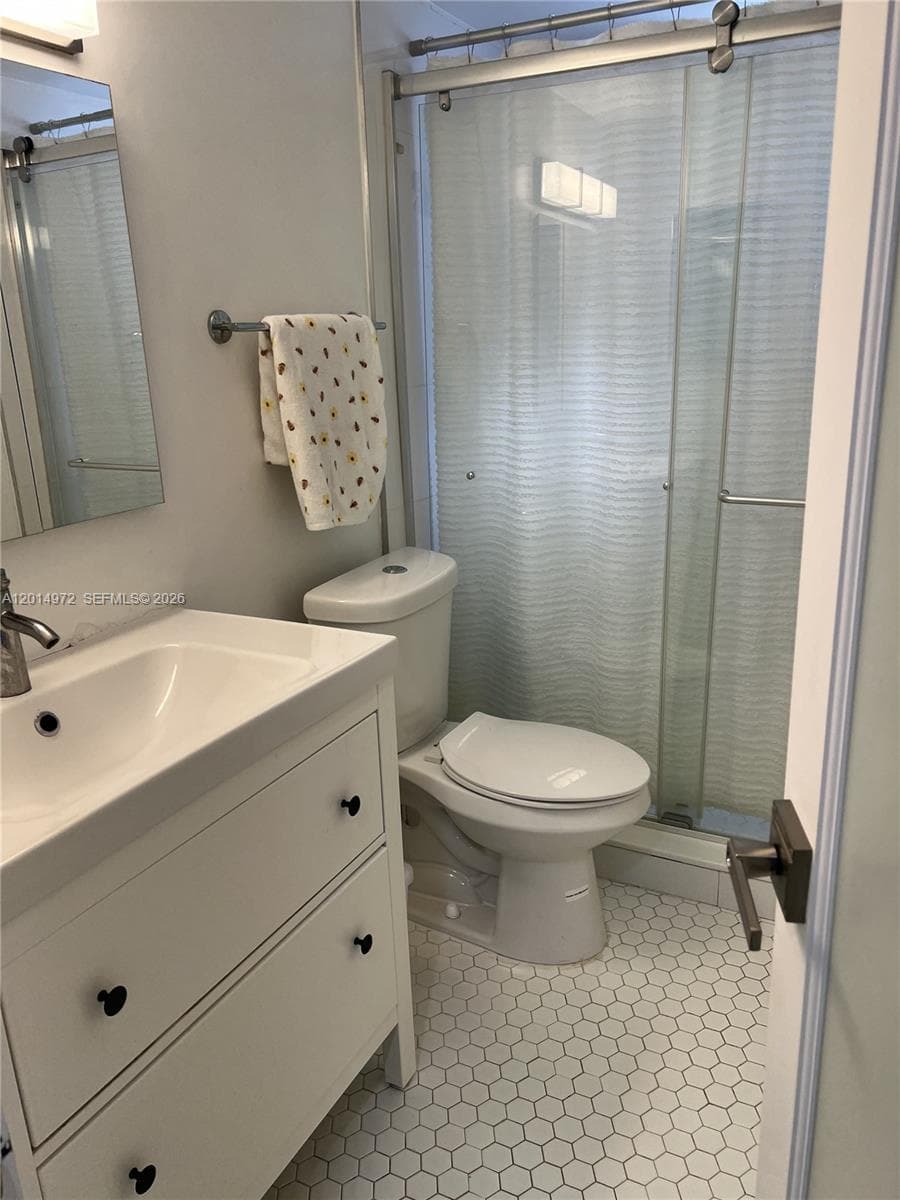 3550 NE 169th St # 107, North Miami Beach FL 33160 — 16