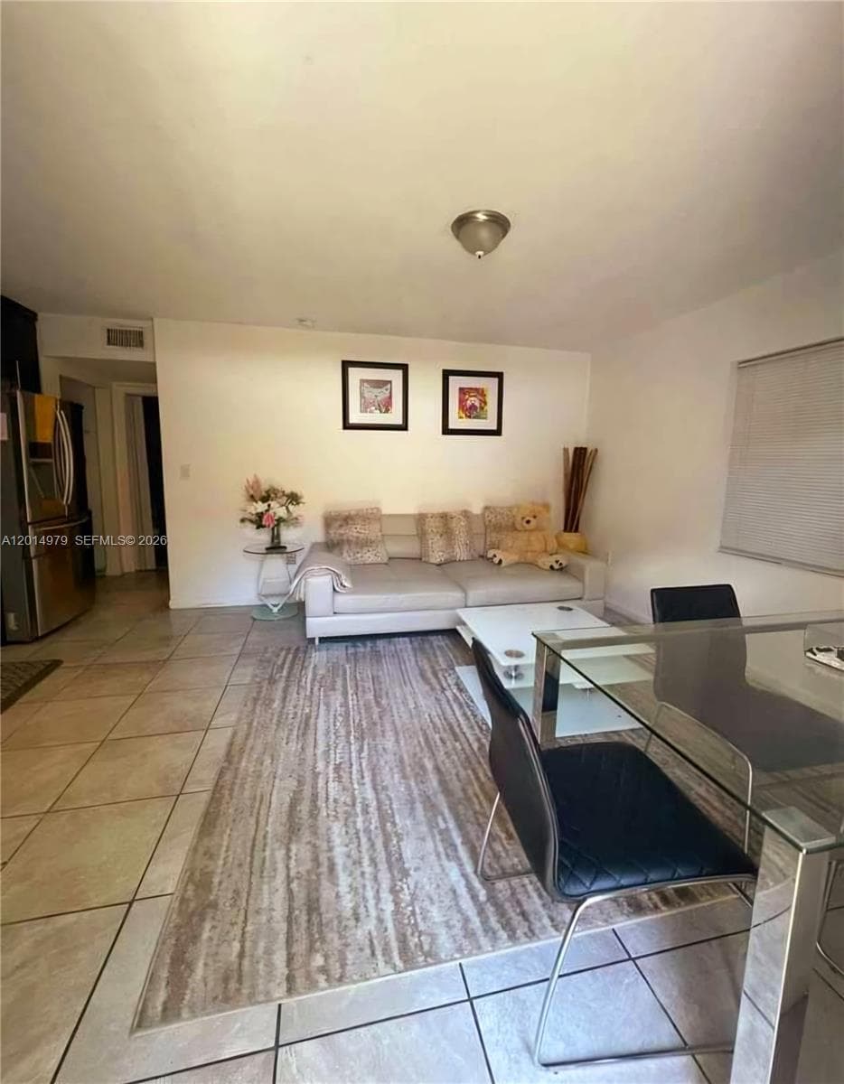 315 NW 59th St # 2, Miami FL 33127 — 1
