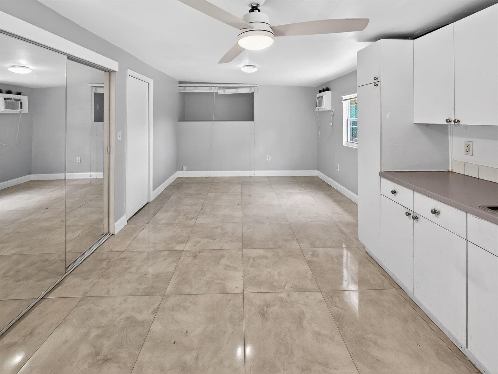 2438 NE 184th Street, North Miami Beach FL 33160 — 4