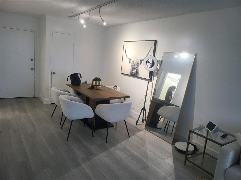 2841 NE 163rd Street # 1111, North Miami Beach FL 33160 — 7