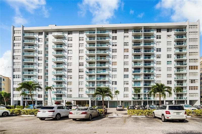 2841 NE 163rd Street # 1111, North Miami Beach FL 33160 — 1