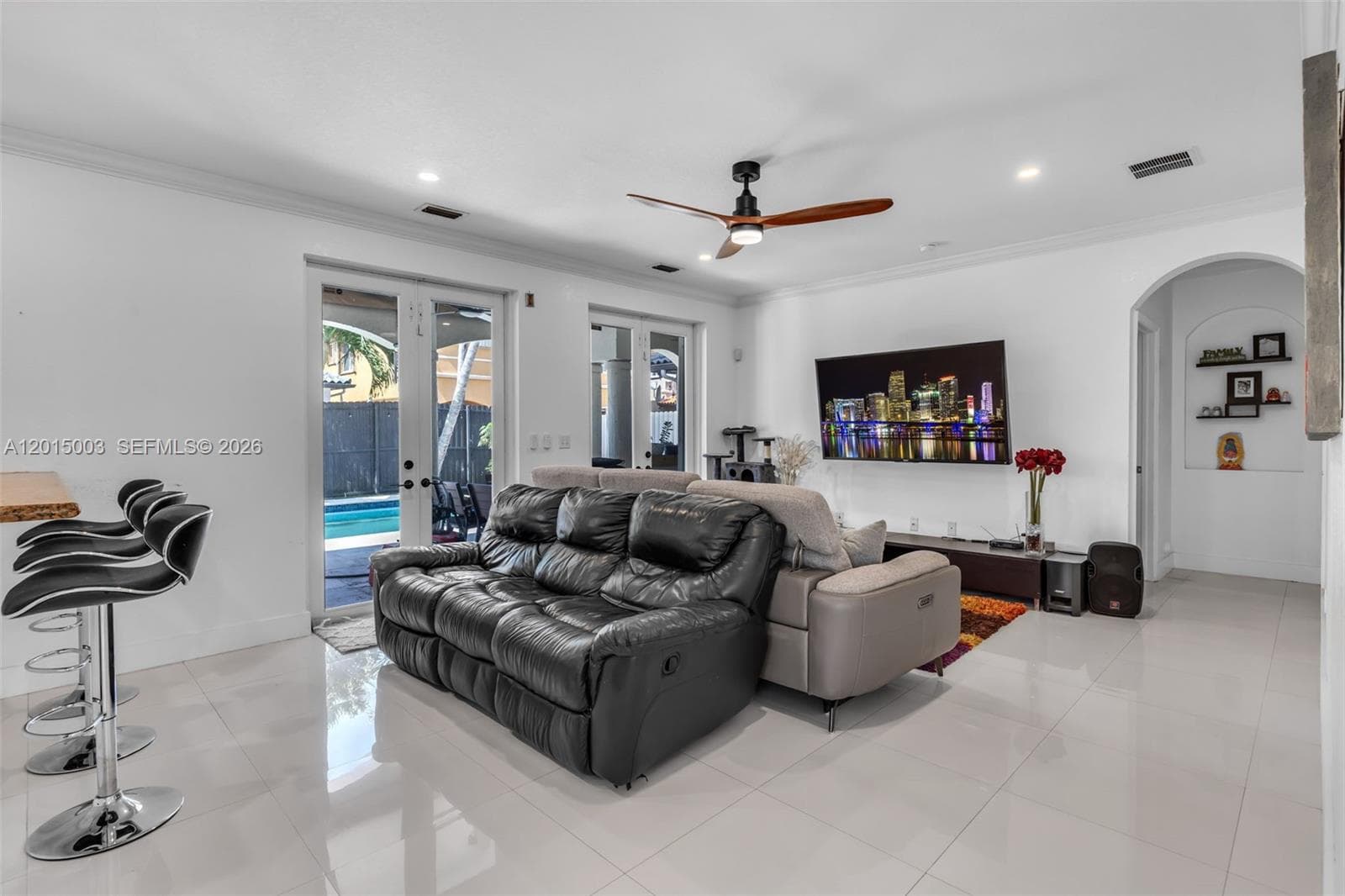 15395 SW 23rd St, Miami FL 33185 — 15