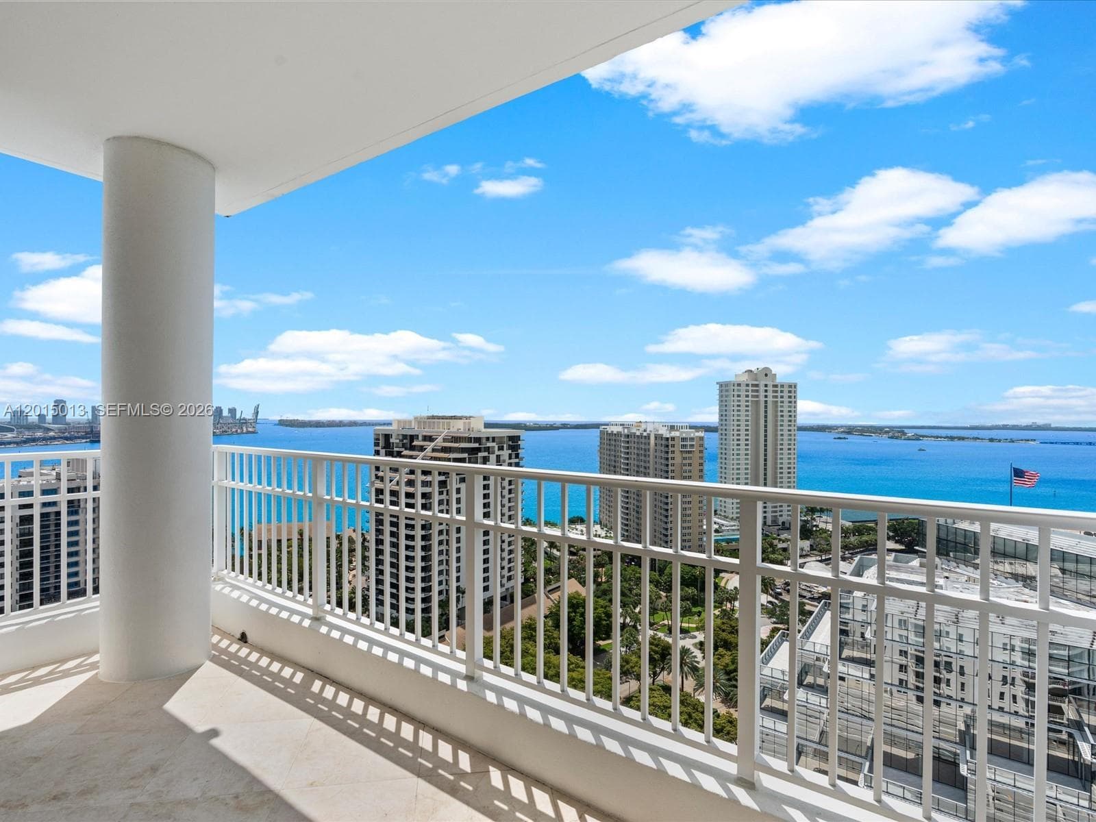 701 Brickell Key Blvd # 2511, Miami FL 33131 — 23