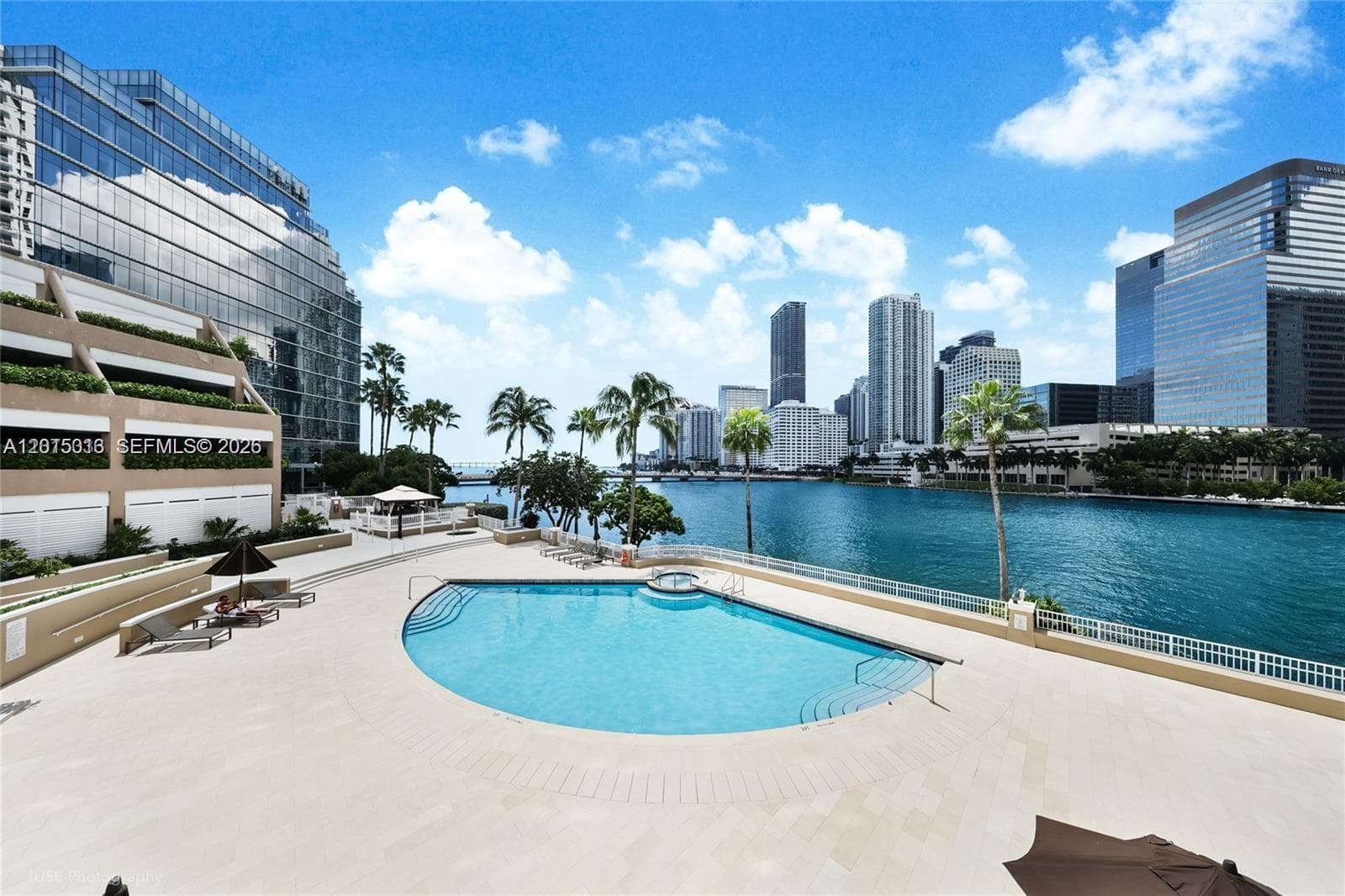 701 Brickell Key Blvd # 2511, Miami FL 33131 — 26
