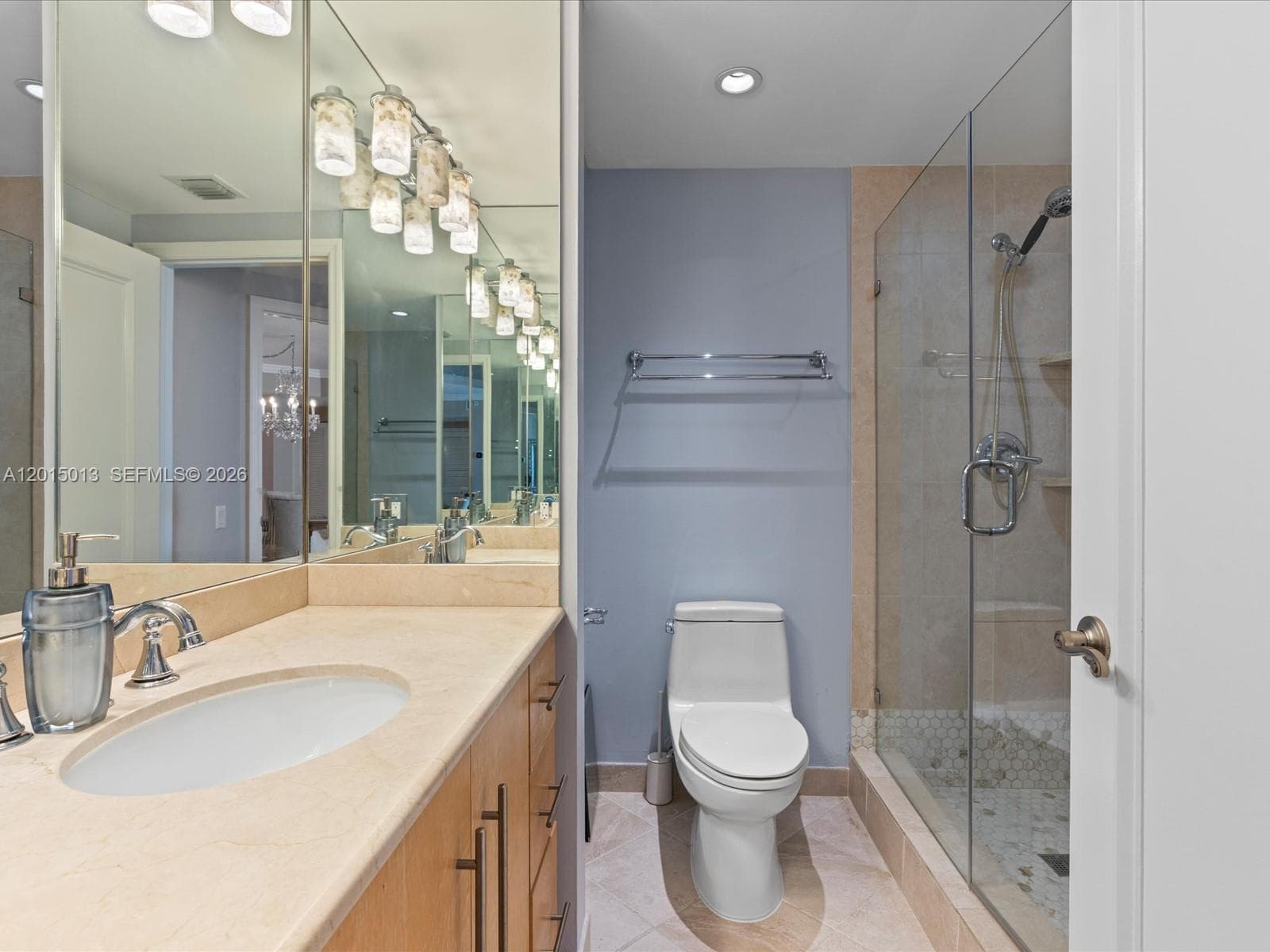 701 Brickell Key Blvd # 2511, Miami FL 33131 — 22