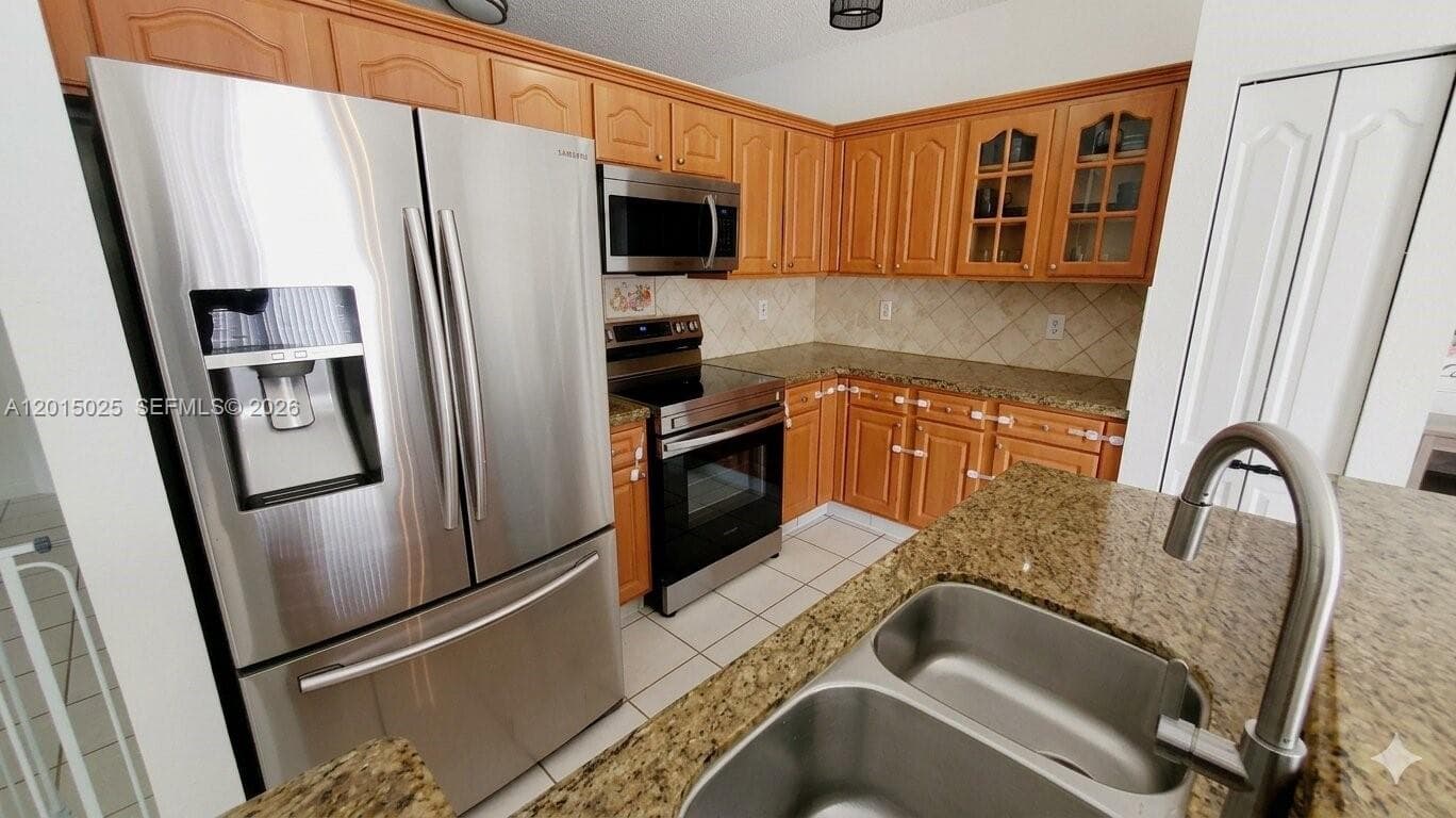 10273 SW 162nd Ct, Miami FL 33196 — 3